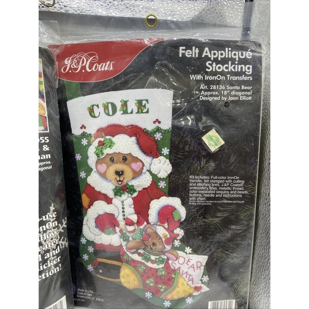 J&P Coats Felt Appliqué Teddies & Snowman/Santa Bear (2) Stocking Kits‎ 18